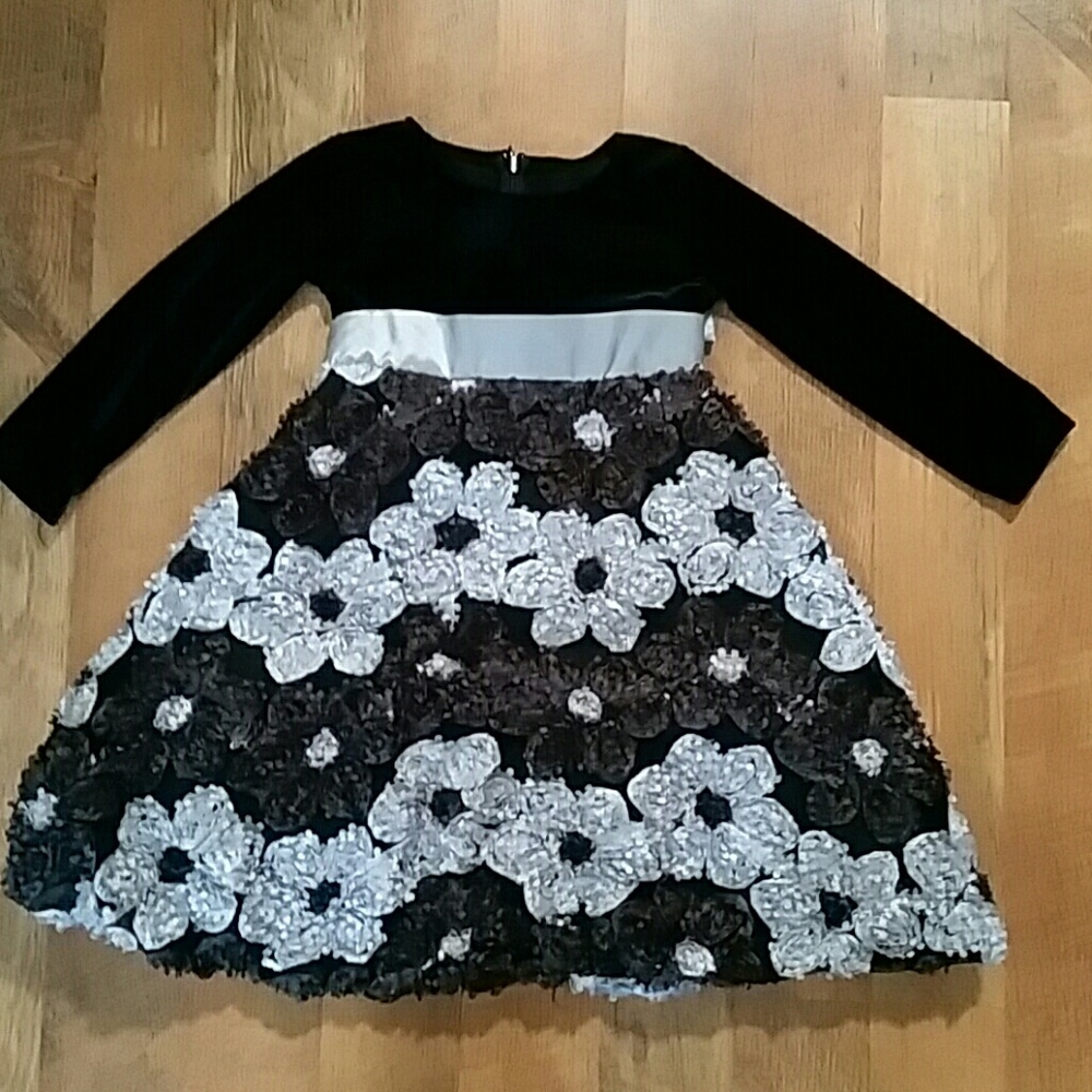 Elegant Black and Silver Kids Formal Dress
